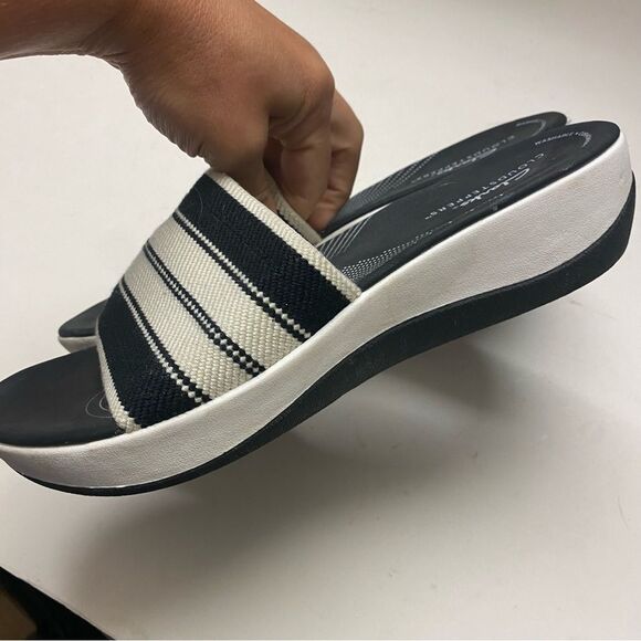 Clarks cloudsteppers comfort slip on sandals slides Arla Hollis Black stretchy 9 - Picture 4 of 11